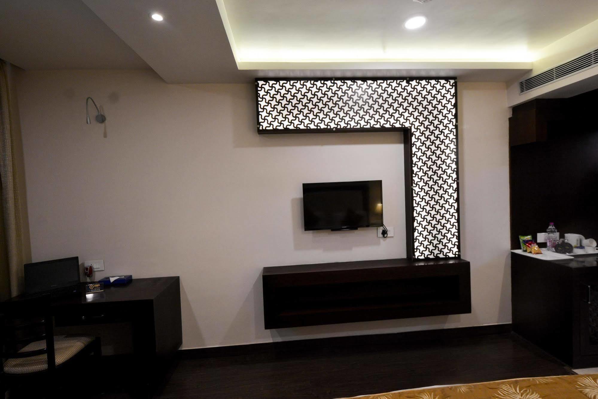 The Westinn Varanasi Exterior foto